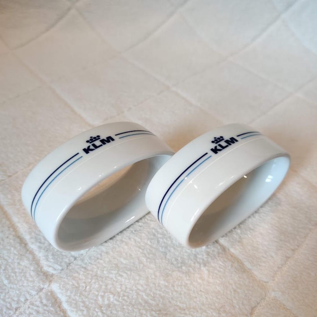 KLM — Anneau de serviette en porcelaine unique de Royal Dutc, Enlèvement ou Envoi