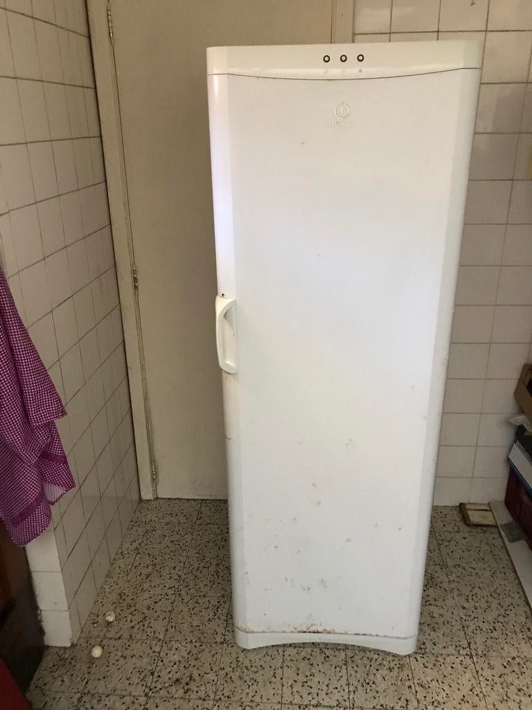 INDESIT Congélateur FRIDGE FREEZER FRIGO, Electroménager, Enlèvement, Utilisé, Congélateur