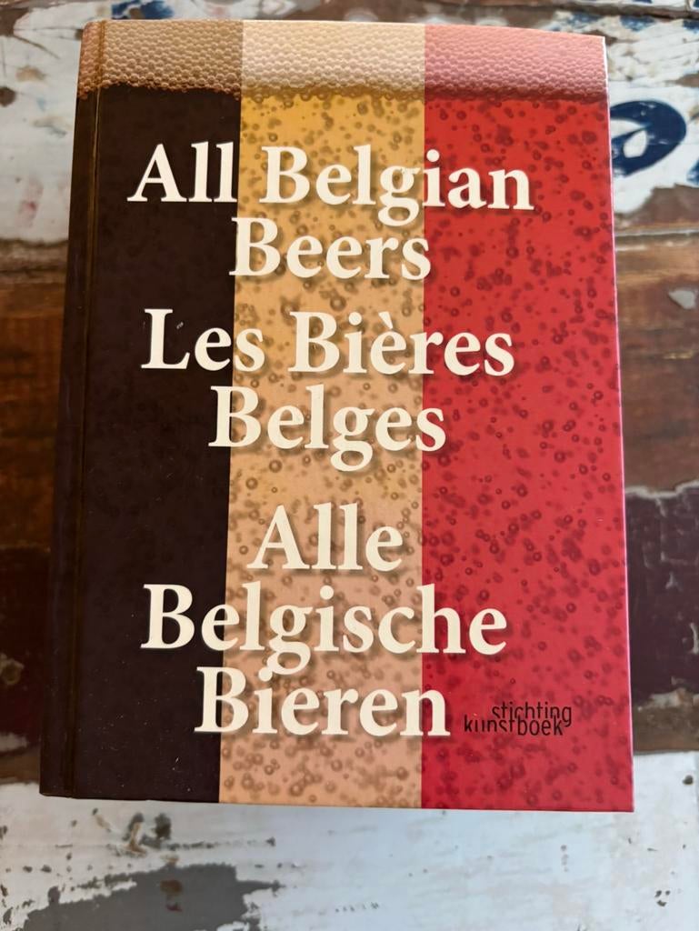 Alle Belgische bieren stichting kunstboek, Boeken, Ophalen, Zo goed als nieuw