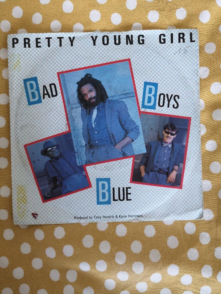 Singelbad-boys-blue PRETTY YOUD GIRL (Port Gratis Belgium), Enlèvement ou Envoi, Utilisé