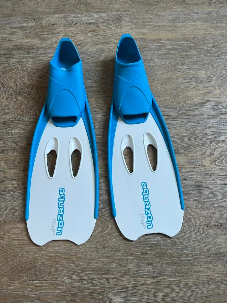 Palmes de natation Aquazon taille 34-35, Enlèvement ou Envoi, Comme neuf