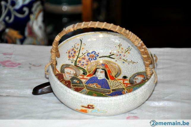 plat en faience anse rotin samouraï japon