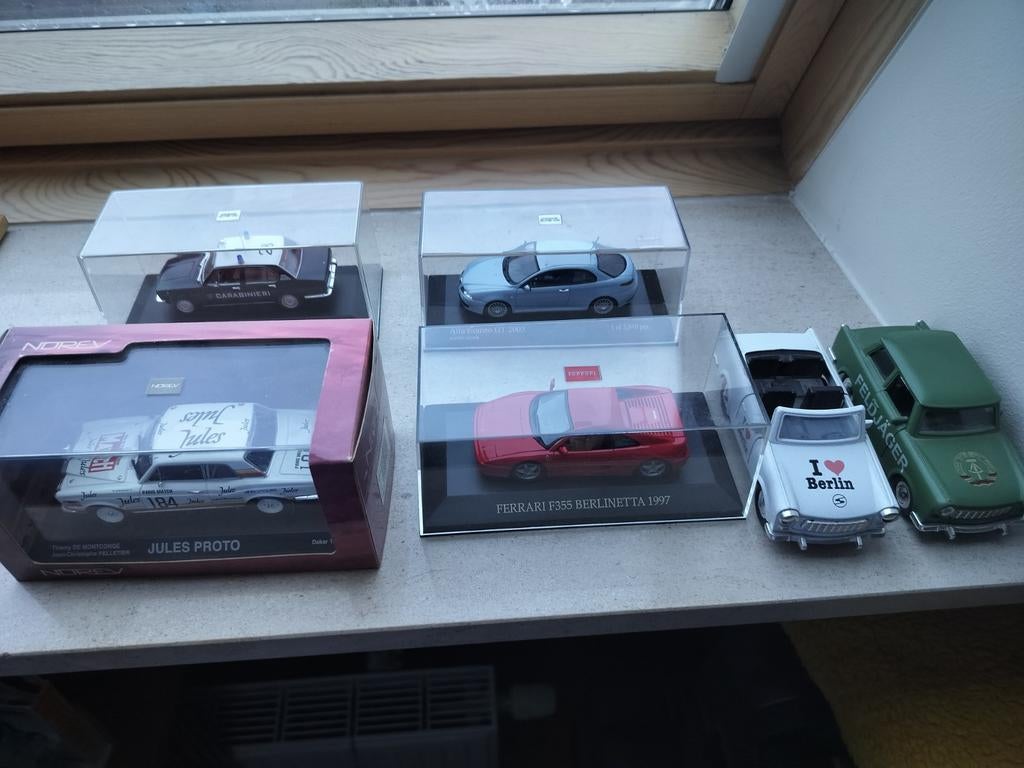 Voitures miniatures, Enlèvement ou Envoi