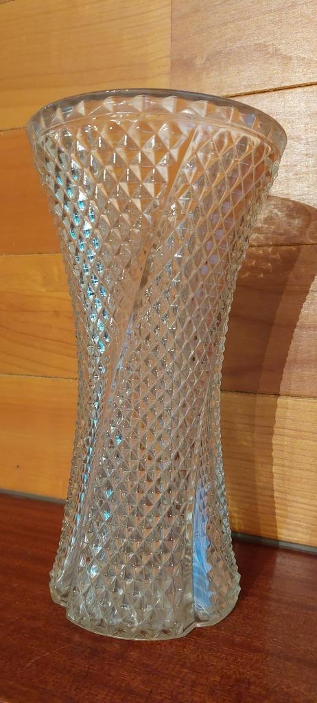 Vase en cristal vers les années 60, Envoi