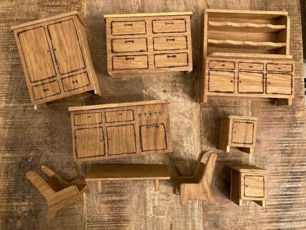 Houten miniatuur meubeltjes, Enlèvement ou Envoi, Utilisé, Ustensile