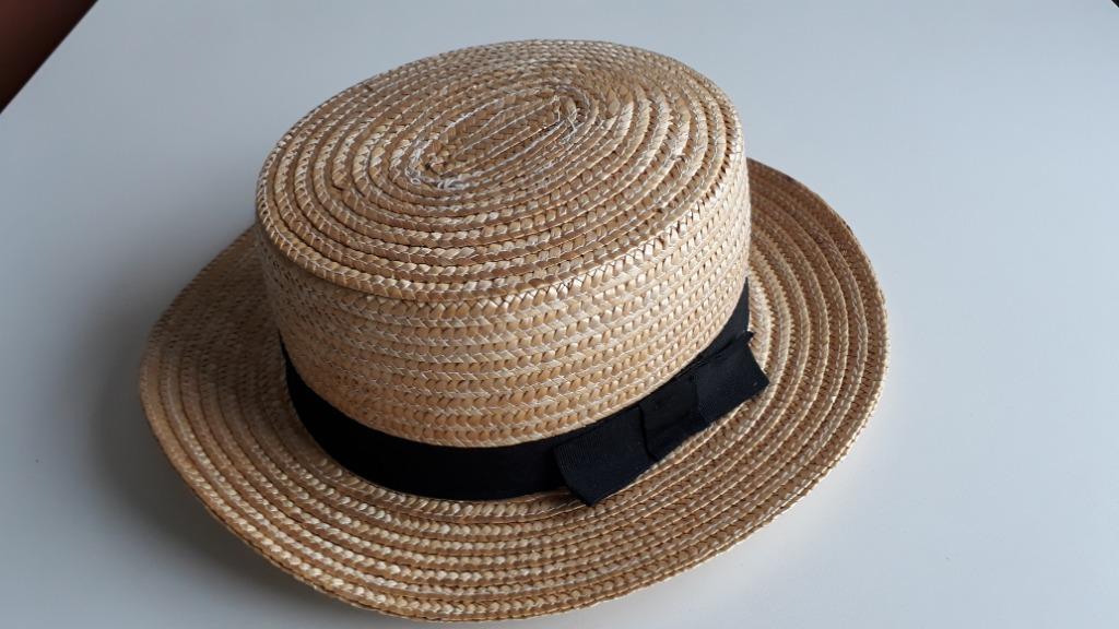 chapeau de paille, Enlèvement, Chapeau
