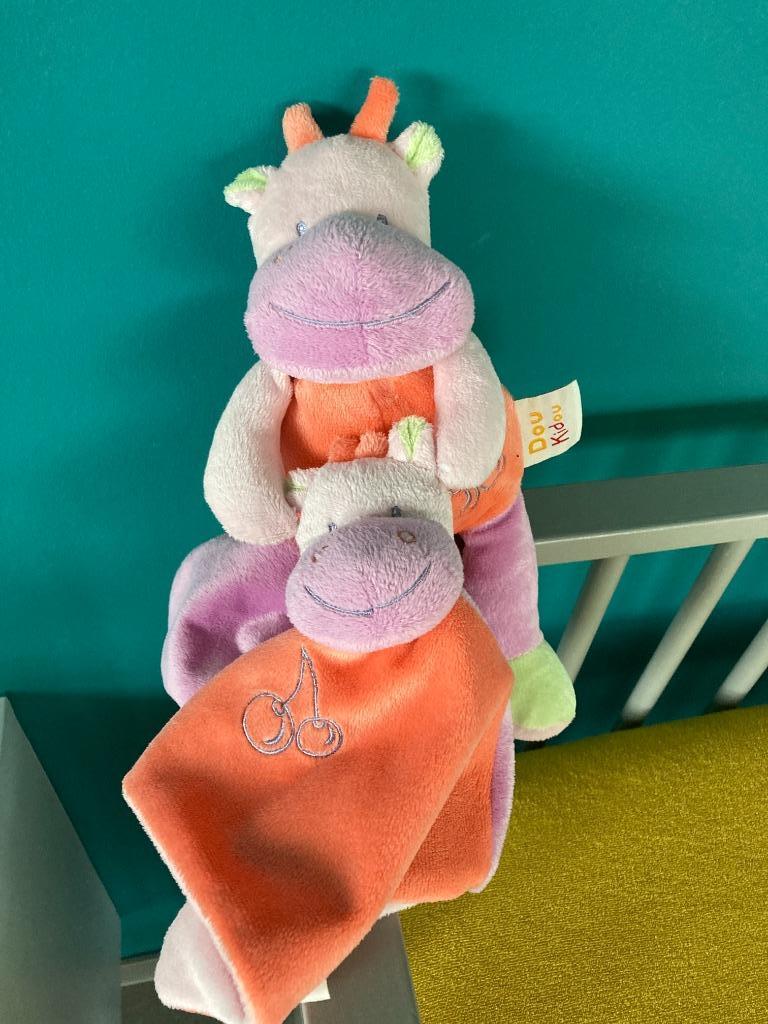 ♫ Knuffel met Doudou / Knuffeldoekje Giraf van Dou Kidou, Ophalen of Verzenden, Zo goed als nieuw, Overige typen