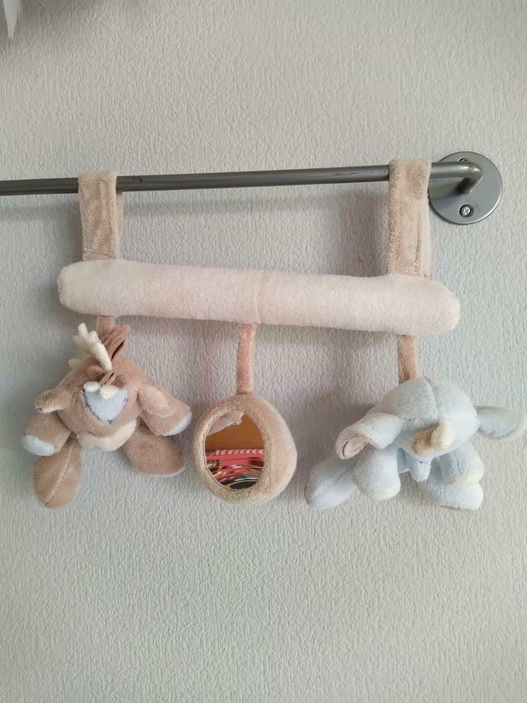 Maxi cosi hanger noukies, Enfants & Bébés, Enlèvement ou Envoi