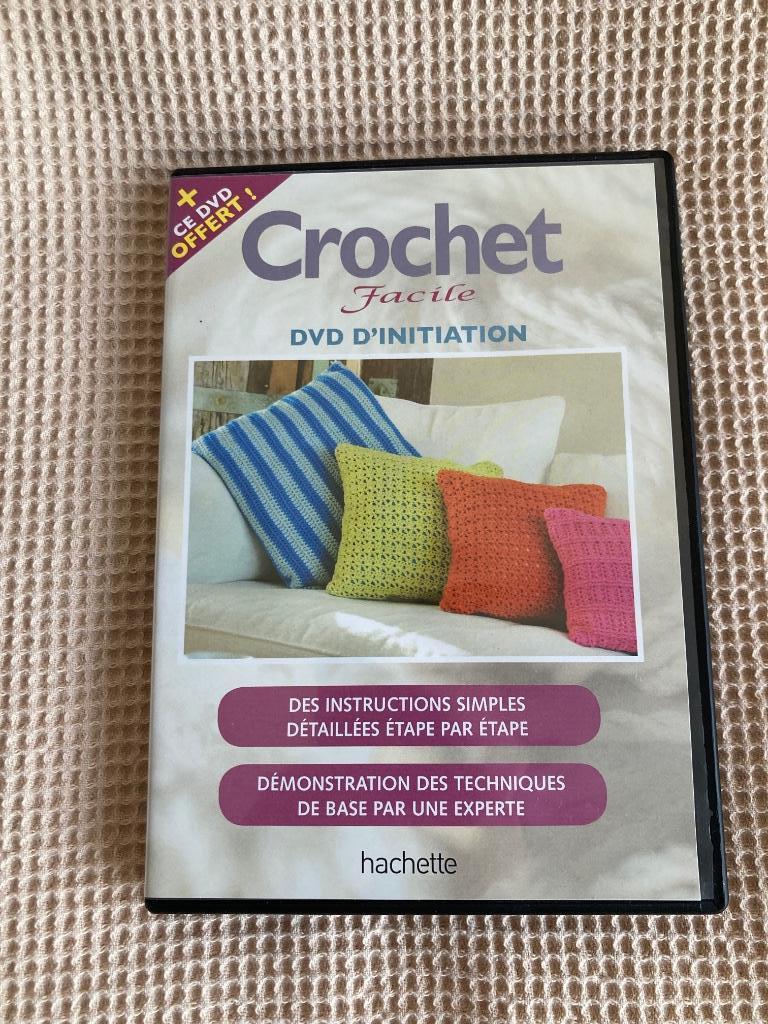 Crochet Facile DVD d'initiation hachette, Enlèvement ou Envoi, Comme neuf, Crochet, Patron ou Livre