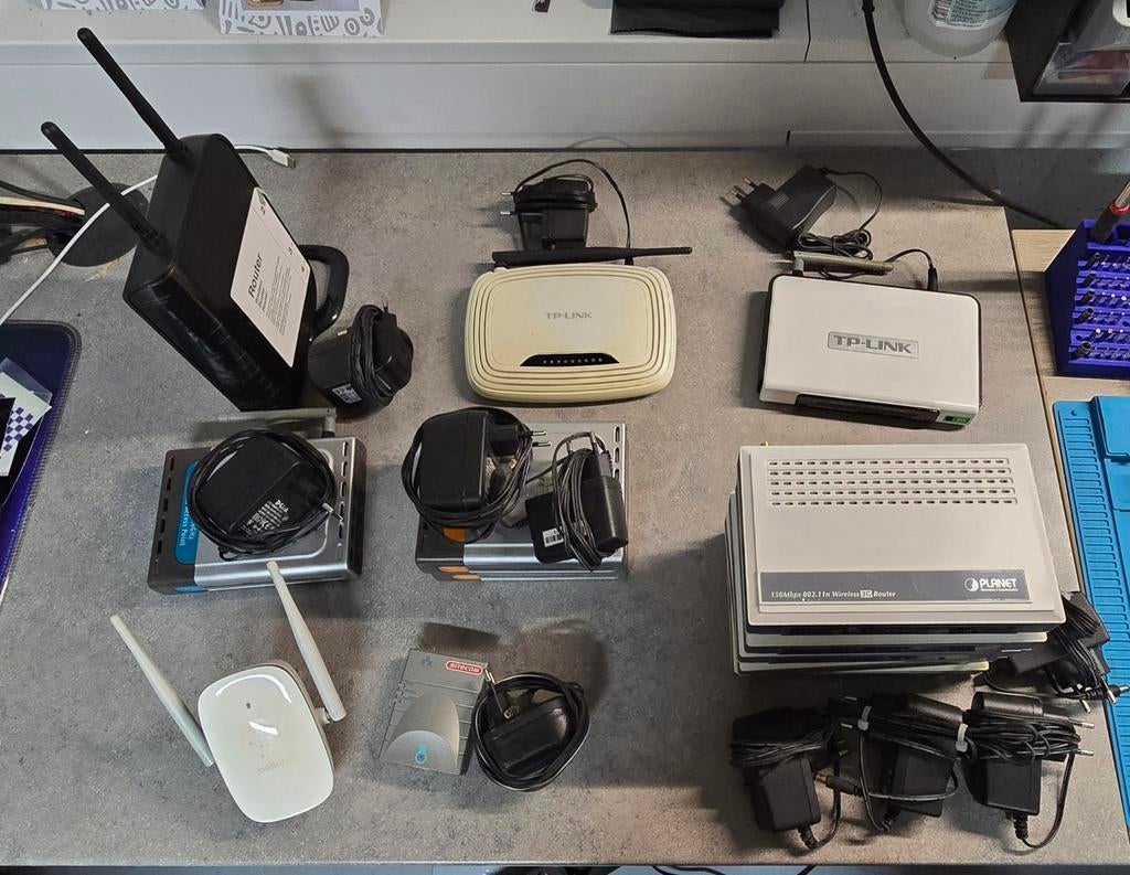 Router, switch, wifi, 3G, Computers en Software, Routers en Modems, Ophalen of Verzenden, Zo goed als nieuw, Router
