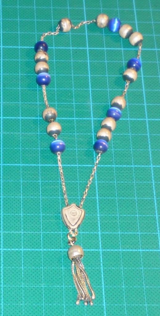 Objet décoratif  à suspendre chaîne perlée + pendentif, Maison & Meubles, Enlèvement, Comme neuf