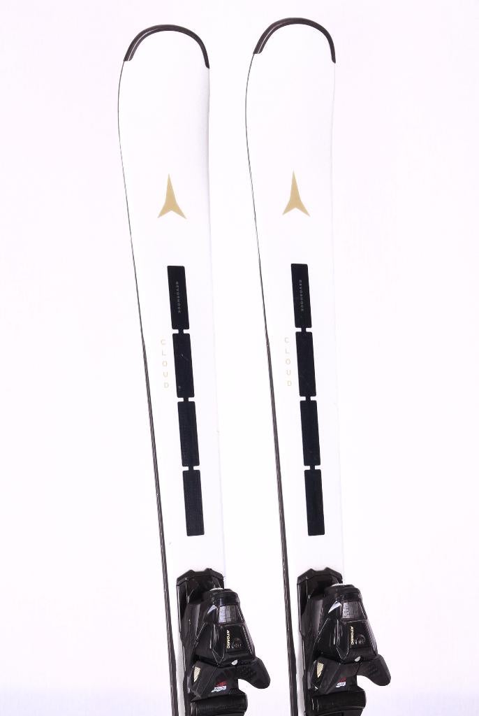 143 skis pour femmes ATOMIC CLOUD C11 2026, Carving, Enlèvement ou Envoi, Skis, Utilisé