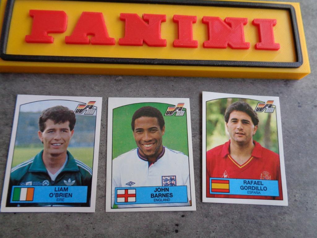 PANINI voetbal stickers EURO 88  ANNO 1988 3X, Verzenden