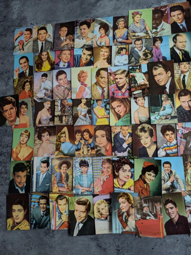 CHEWING GUM PLAATJES KAARTEN ANNO 1959 !!   64x, Verzenden