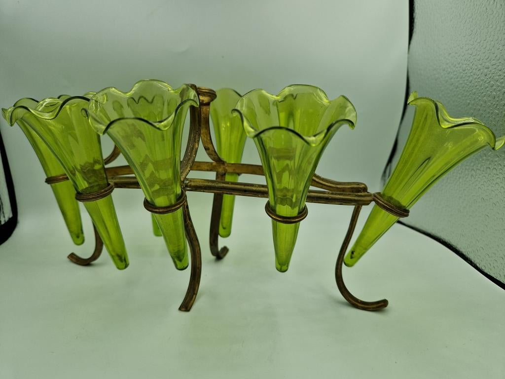 Art nouveau messing staander met 8 pique fleur vaasjes, Ophalen of Verzenden