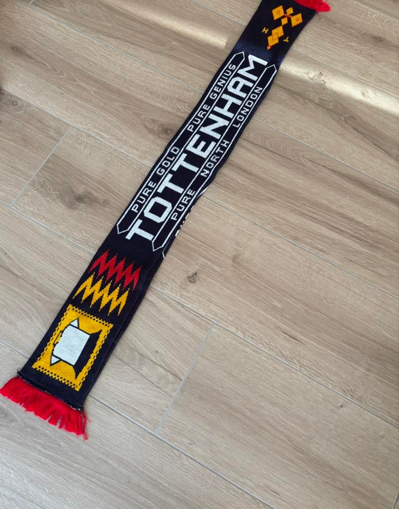 Sjaal Tottenham Hotspur FC - 135x15cm, Enlèvement, Comme neuf, Fanion ou Écharpe