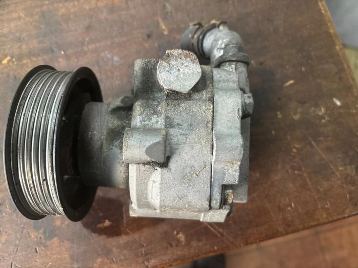 Stuurbekrachtiging Pomp van een Volkswagen Transporter, Ophalen of Verzenden, 3 maanden garantie, Gebruikt, Volkswagen