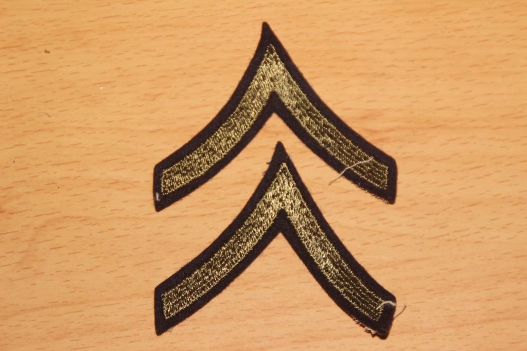 US WW2 paire de grades "Private First Class", Collections, Envoi, Armée de terre, Vêtements ou Chaussures