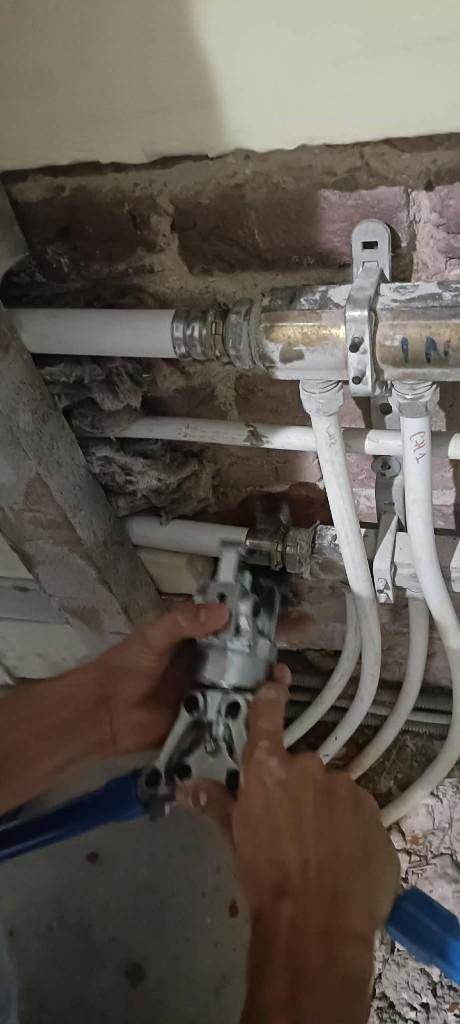 Pince à sertir Aplex / Multicouche – À louer, Bricolage & Construction, Enlèvement, Neuf