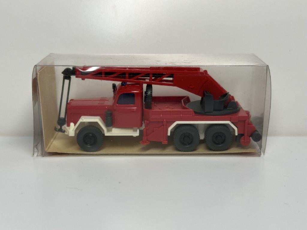 MAGIRUS KW16 Grue Force Pompiers 1/87 HO WIKING Neuf + Boite, Enlèvement ou Envoi, Neuf, Bus ou Camion, Wiking