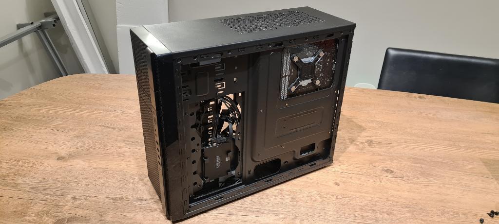 Desktop PC - Intel i5 6600K, Computers en Software, Ophalen, Refurbished, Custom build, SSD