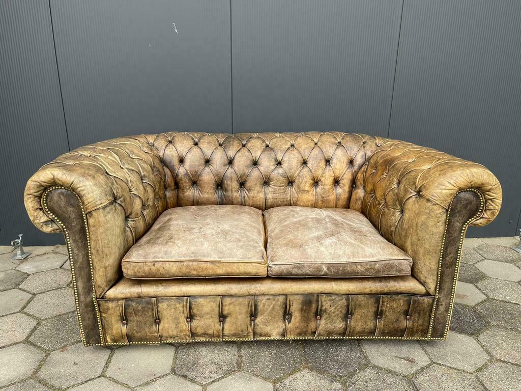Oude Chesterfield zetel cognac GRATIS GELEVERD!, Antiek en Kunst, Ophalen of Verzenden