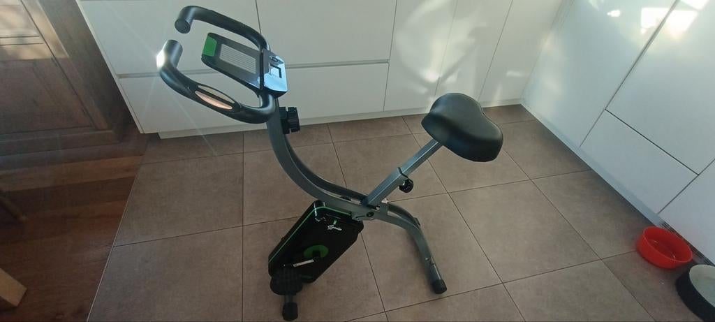 Hometrainer, Ophalen, Zo goed als nieuw, Hometrainer