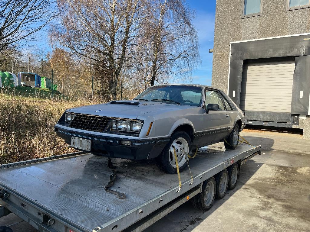Ford Mustang coupé 1979 - Série spéciale Cobra, Autos, Cuir, Argent ou Gris, Achat, Boîte manuelle