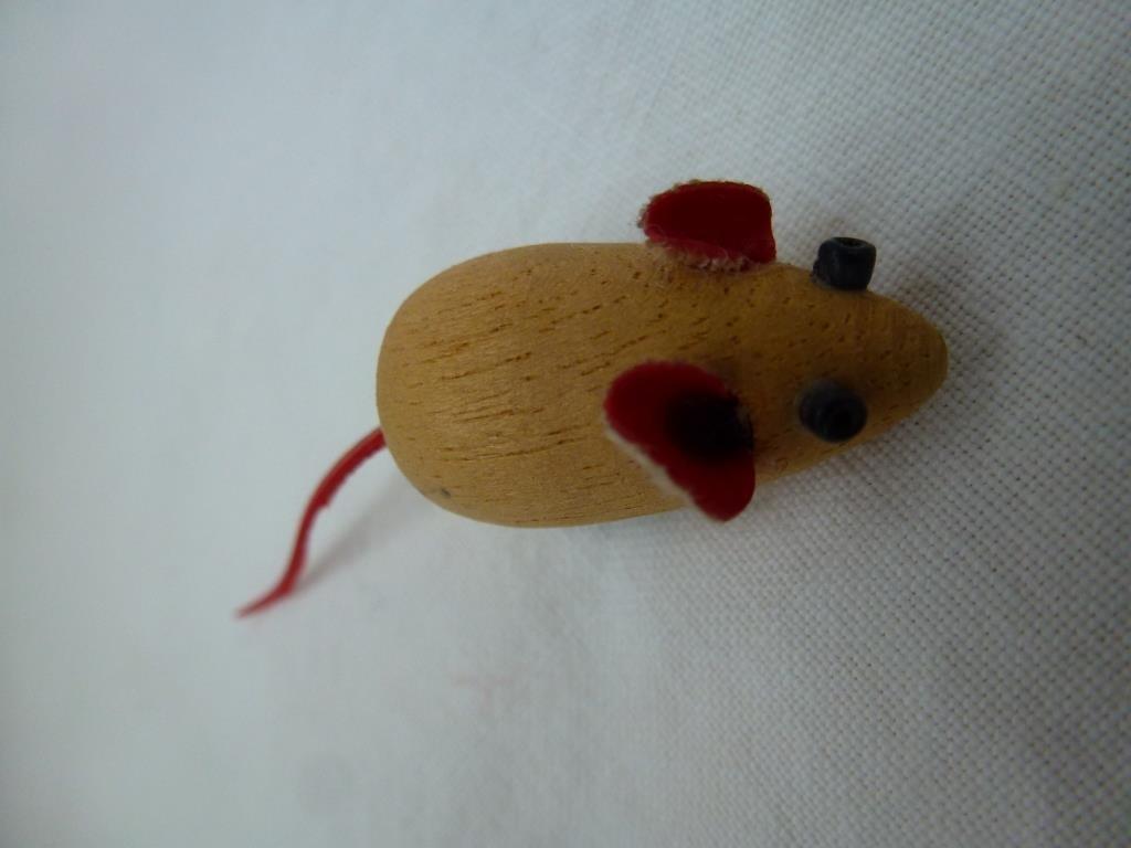 Magneet muis hout goede staat, Ophalen of Verzenden, Zo goed als nieuw