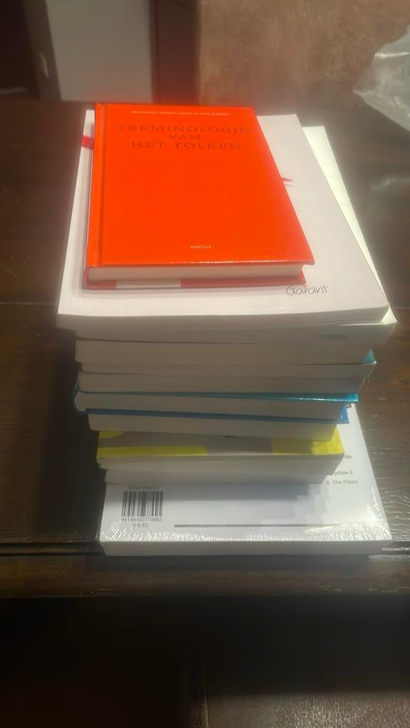 Studieboeken KU Leuven Nederlands, Ophalen of Verzenden, Zo goed als nieuw