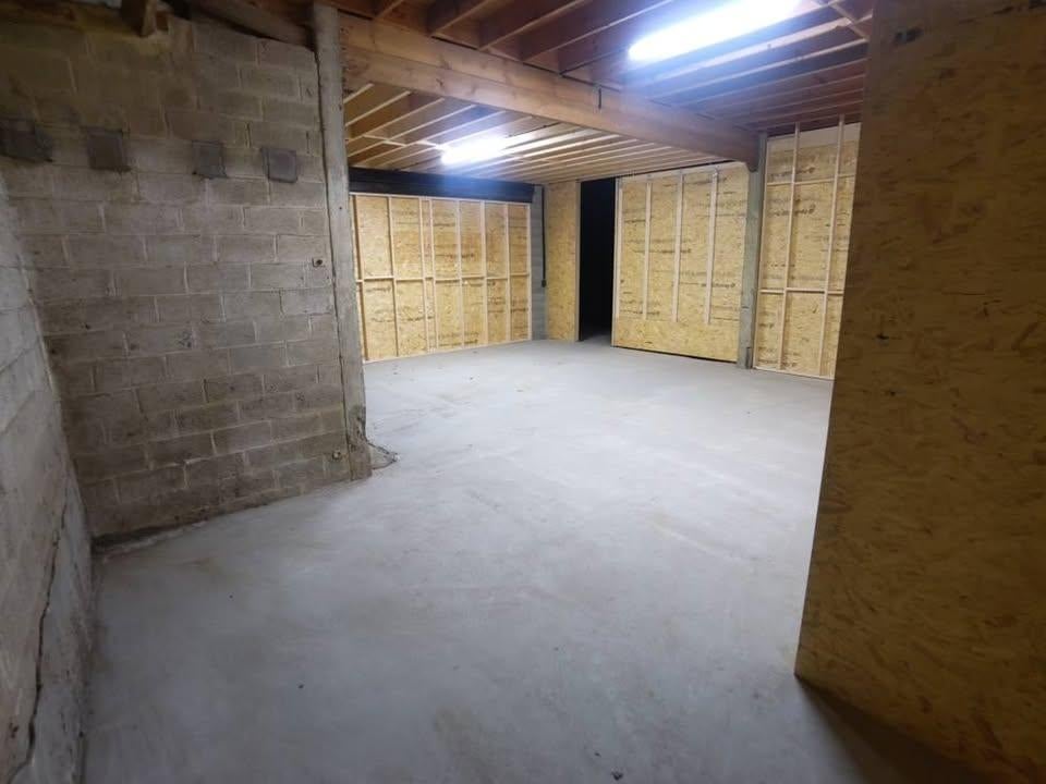 Entrepôt à louer (79m²) Gembloux, Provincie Namen