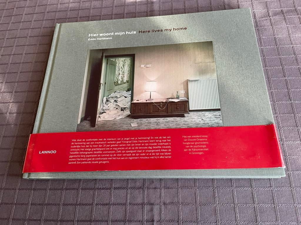 Fotoboek “Hier woont mijn huis”- Eddo Hartmann, Ophalen of Verzenden, Zo goed als nieuw, Fotograferen en Filmen