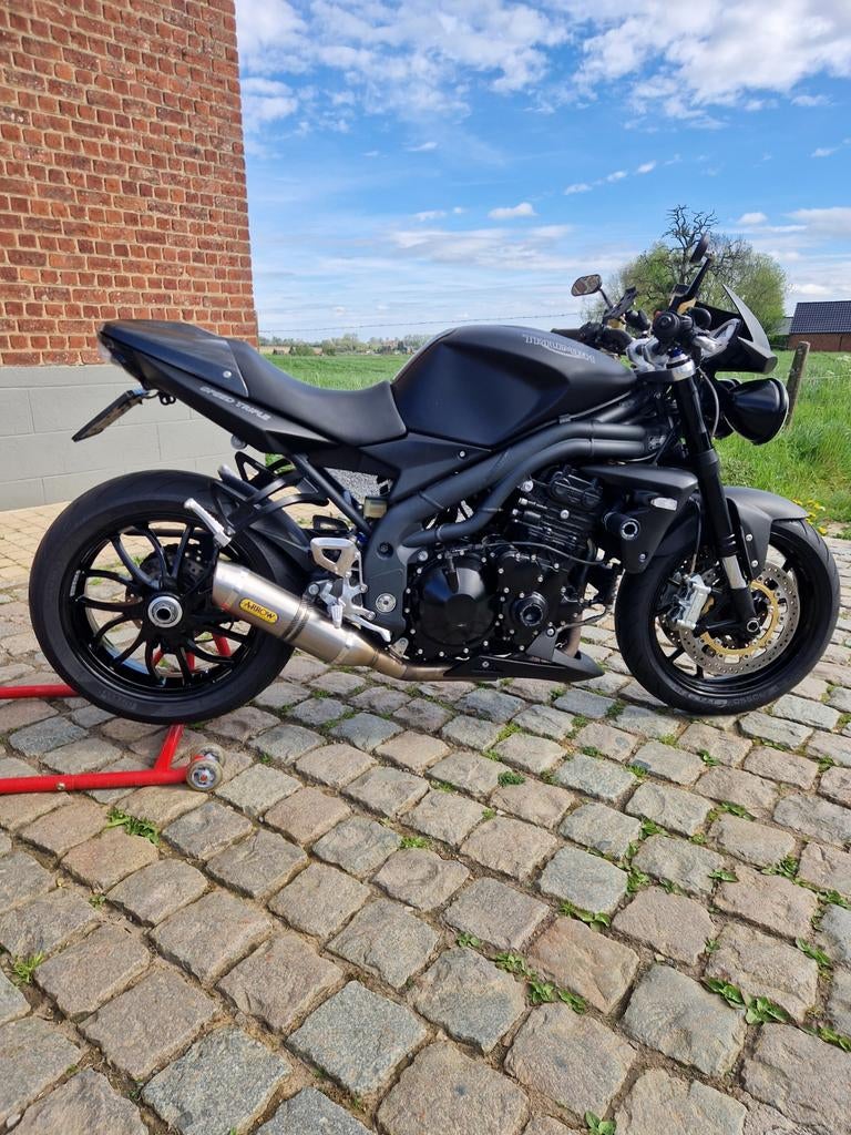 Triumph Speed Triple Black edition, 3 cilinders, Particulier, 1050 cc, Naked bike
