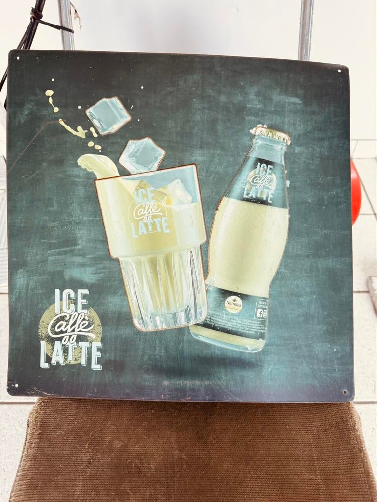Reclame bord Ice  Caffé Latte + 6 glazen, Ophalen of Verzenden, Zo goed als nieuw, Overige materialen