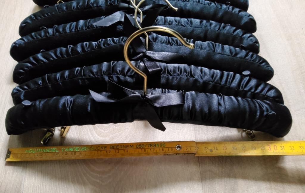 Kleerhangers / kledinghangers / kapstokken 25 stuks, Ophalen of Verzenden, Nieuw, Hout, Kinderen en Volwassenen