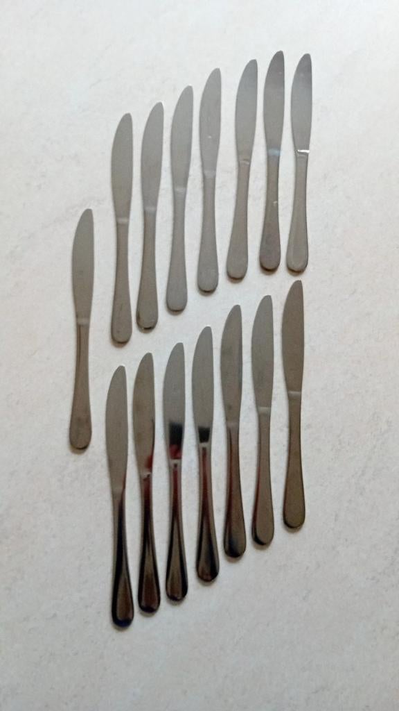 Lot de 15 couteaux en inox, Résiste au lave-vaisselle, Enlèvement ou Envoi, Ensemble de couverts, Comme neuf