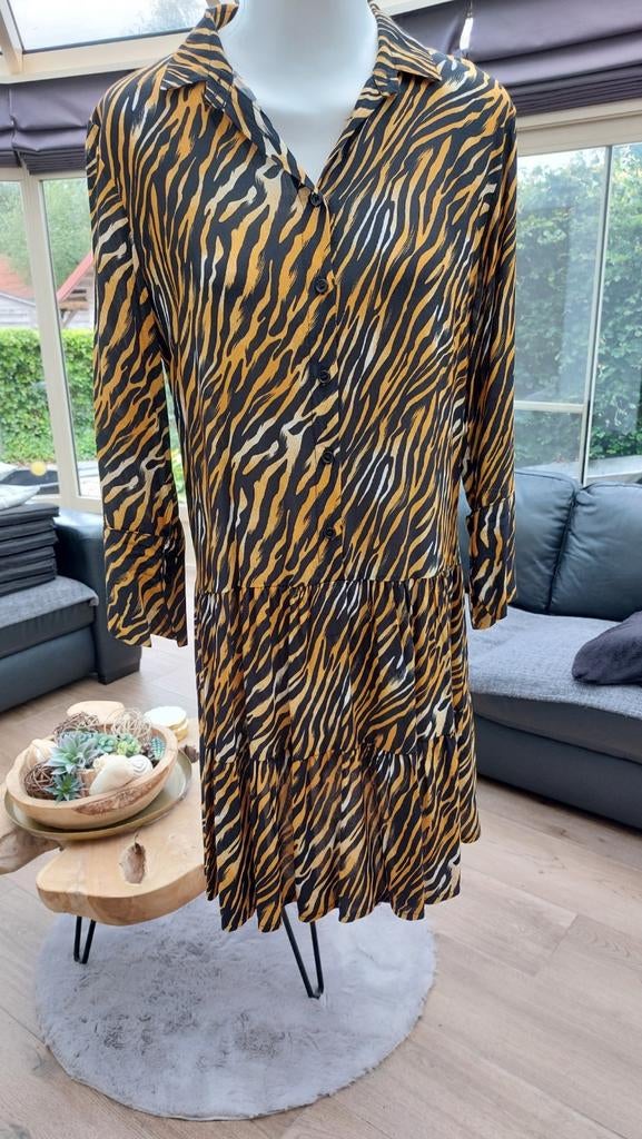Kleed Clouds Of Fashion, Kleding | Dames, Jurken, Ophalen of Verzenden, Zo goed als nieuw