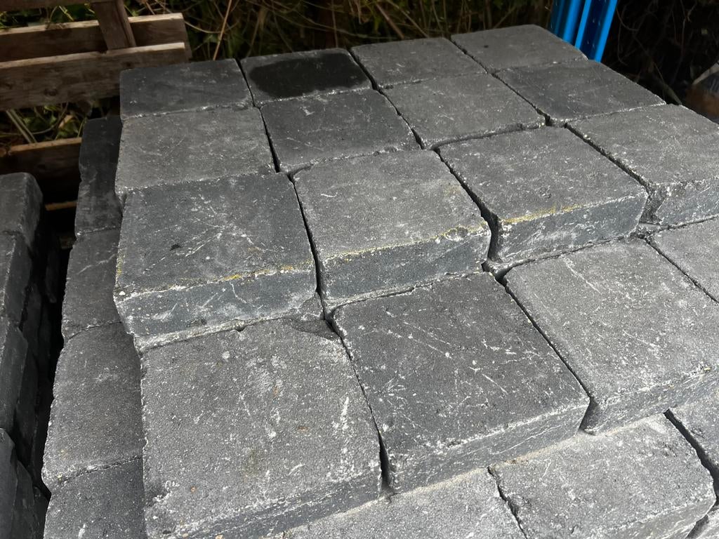 Klinker 20-20, Tuin en Terras, Ophalen, Zo goed als nieuw