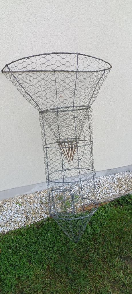 Nasse a poisson, Zo goed als nieuw