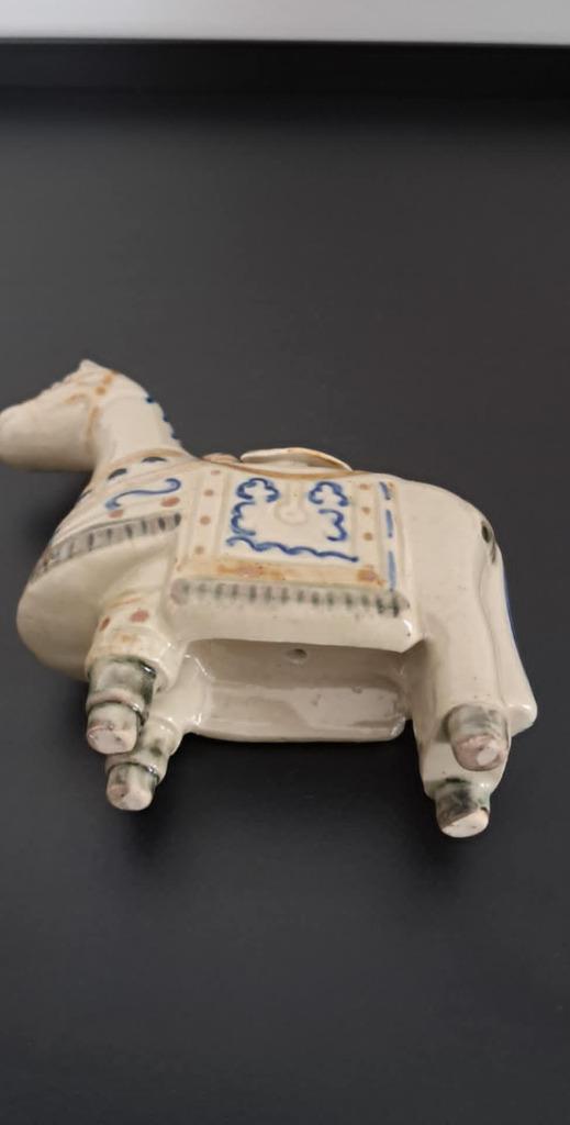 Cheval japonais en porcelaine, Antiquités & Art, Enlèvement