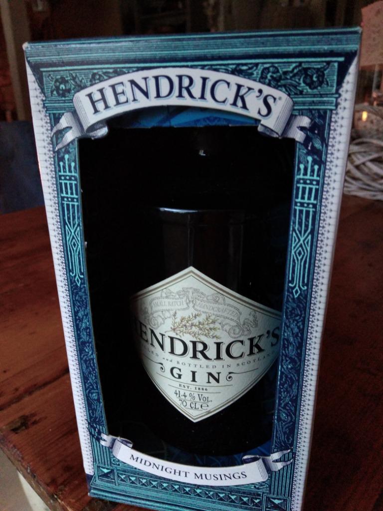 Hendrick's gin, Verzamelen, Merken en Reclamevoorwerpen, Ophalen of Verzenden, Verpakking