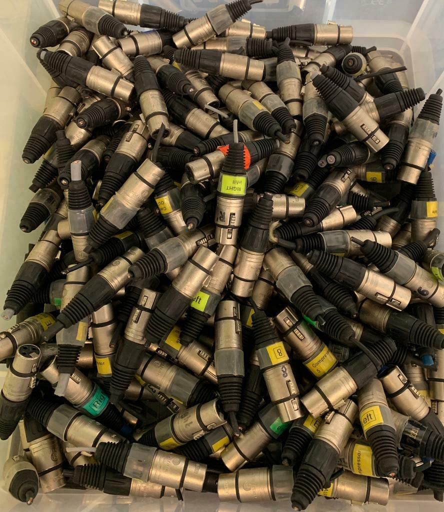 Neutrik stekker XLR 3pin Female, Muziek en Instrumenten, Kabels en Stekkers, Ophalen of Verzenden, Gebruikt, Microfoon