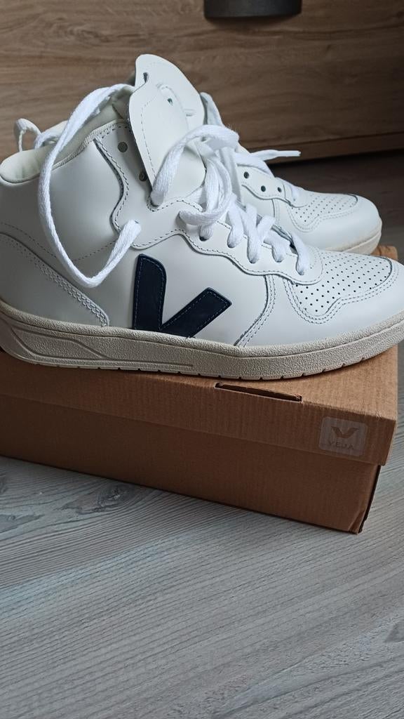 Nieuwe veja schoenen, hoog model, Ophalen of Verzenden