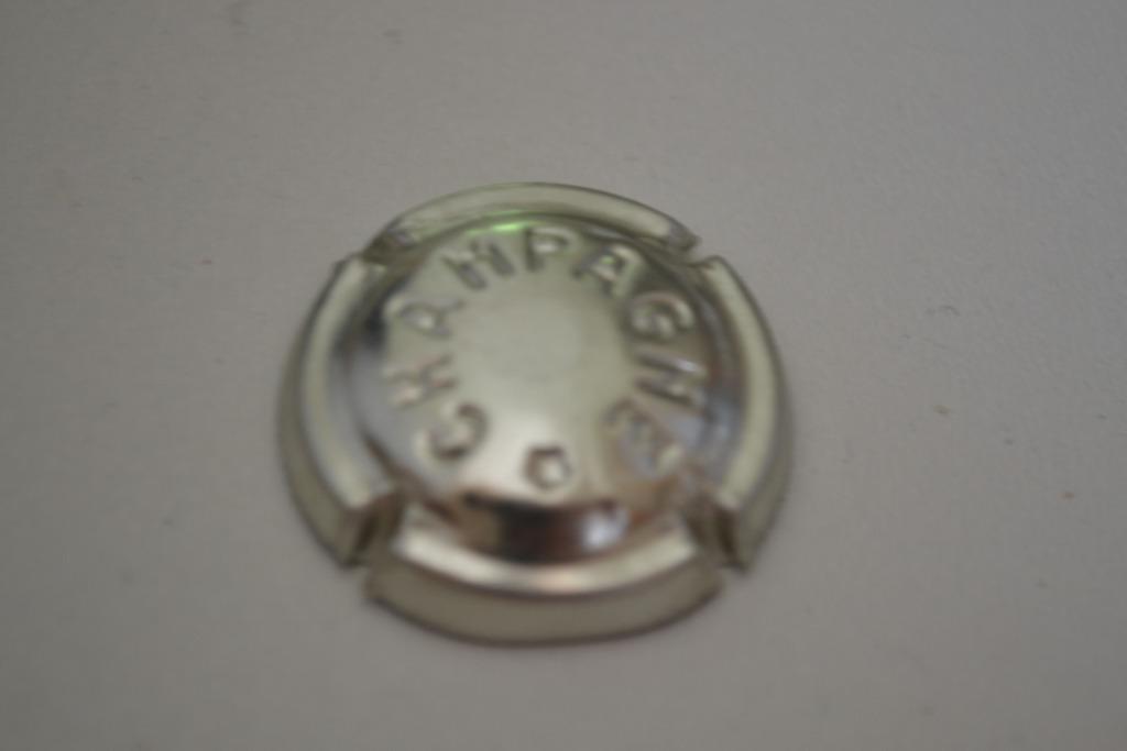 Lot van 50 champagnecapsules, Ophalen of Verzenden, Gebruikt