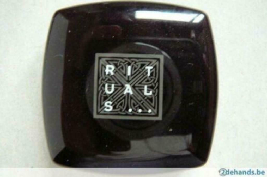Rituals pure color silky soft eyshadow 7080 : grijs, Ogen, Verzenden, Zo goed als nieuw, Make-up