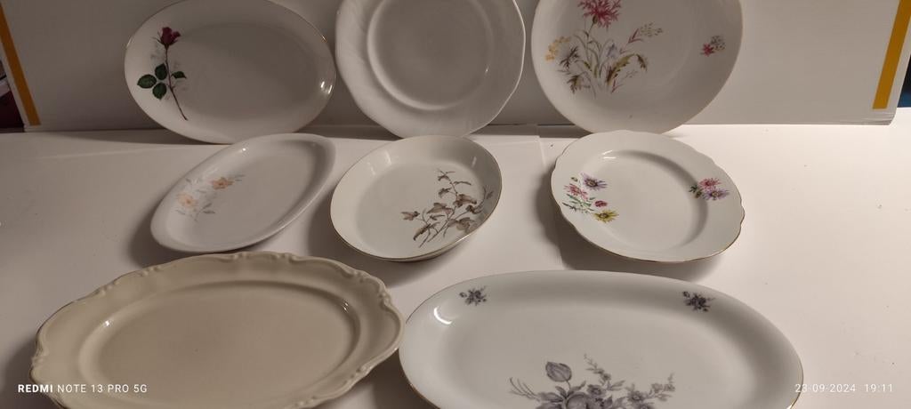 Diverse porseleinen schalen. Kunnen apart gekocht worden., Enlèvement, Utilisé
