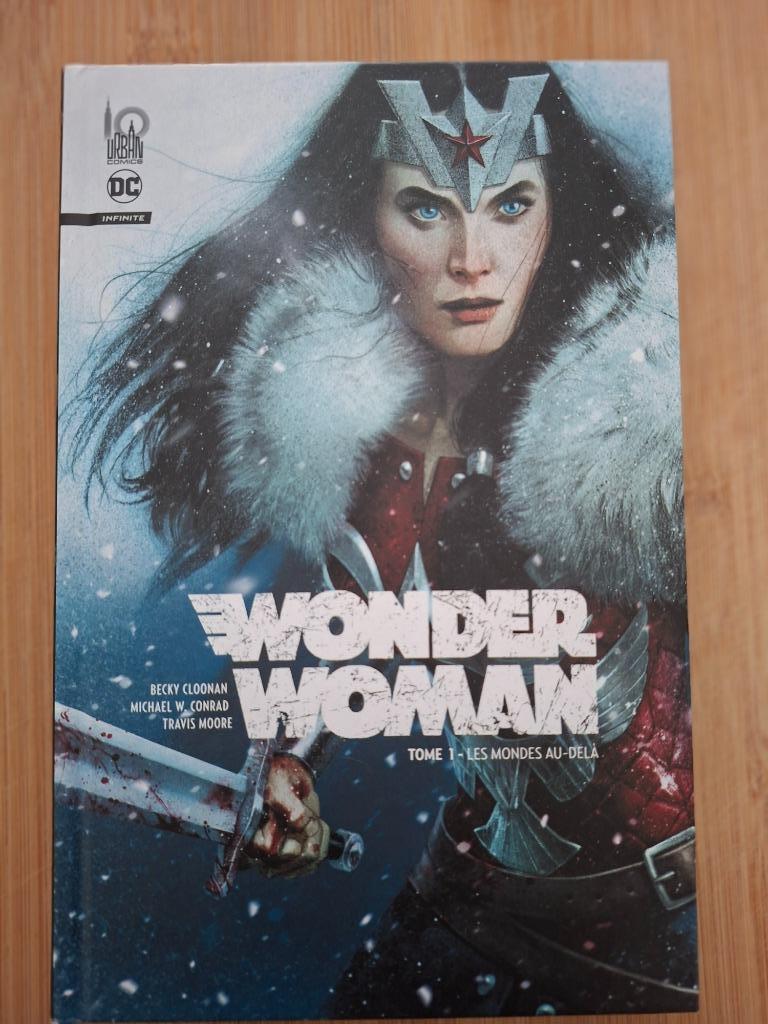 WONDERVROUW NR. 1 DE WERELDEN VOORBIJ LEO TUBE, Boeken, Strips | Comics, Zo goed als nieuw, Eén comic, Amerika, Ophalen of Verzenden