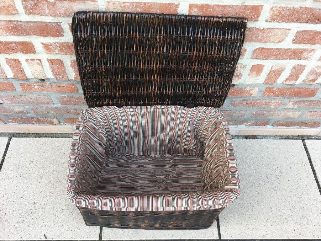 Panier/coffre en osier, Osier, Comme neuf, Enlèvement, Panier