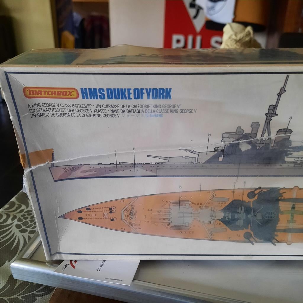 Cuirassé Matchbox PK-352 H.M.S. DUKE OF YORK 1-700. 32 cm, Enlèvement ou Envoi