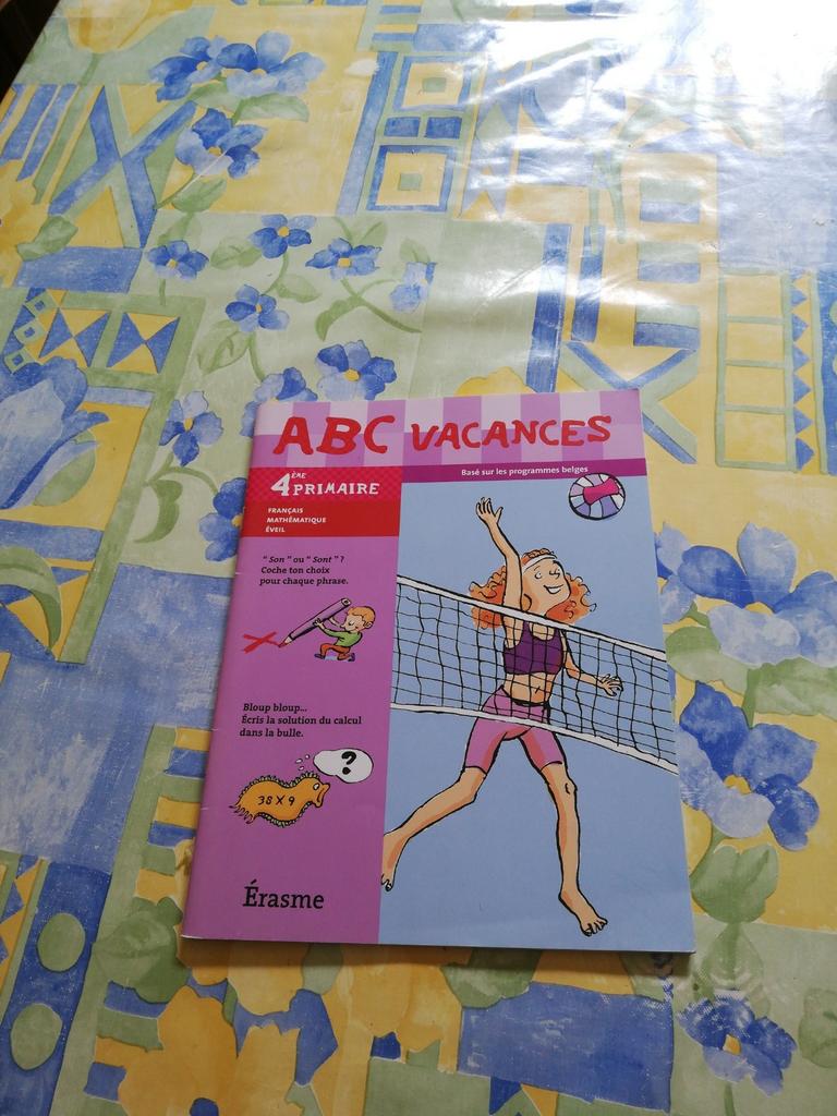 ABC vacances 4ème primaire., Enlèvement ou Envoi, Comme neuf, Primaire